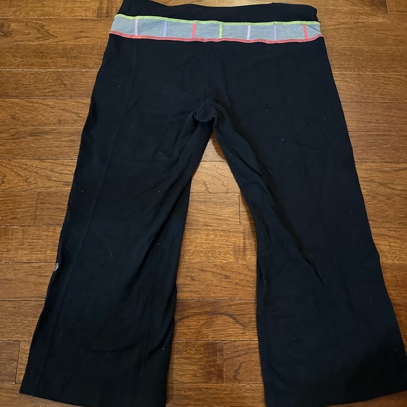 Lululemon Capris - Picture 6 of 6